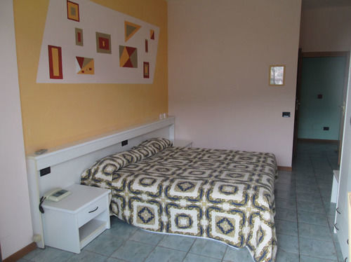 Hotel Stazione Paratico Esterno foto